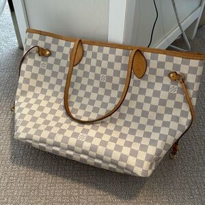 Louis Vuitton Neverfull